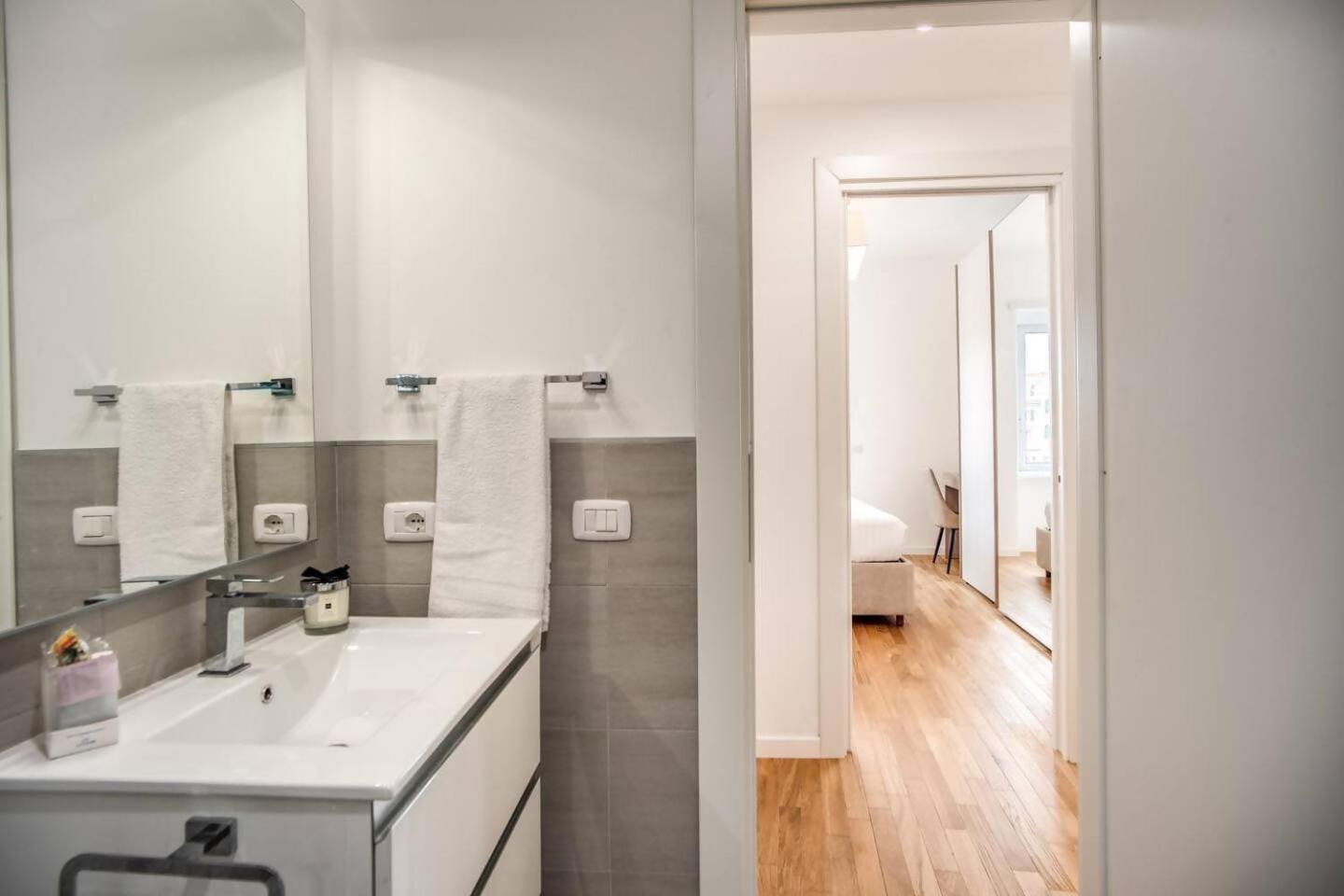Naos Suite Close Popolo Square Roma Dış mekan fotoğraf