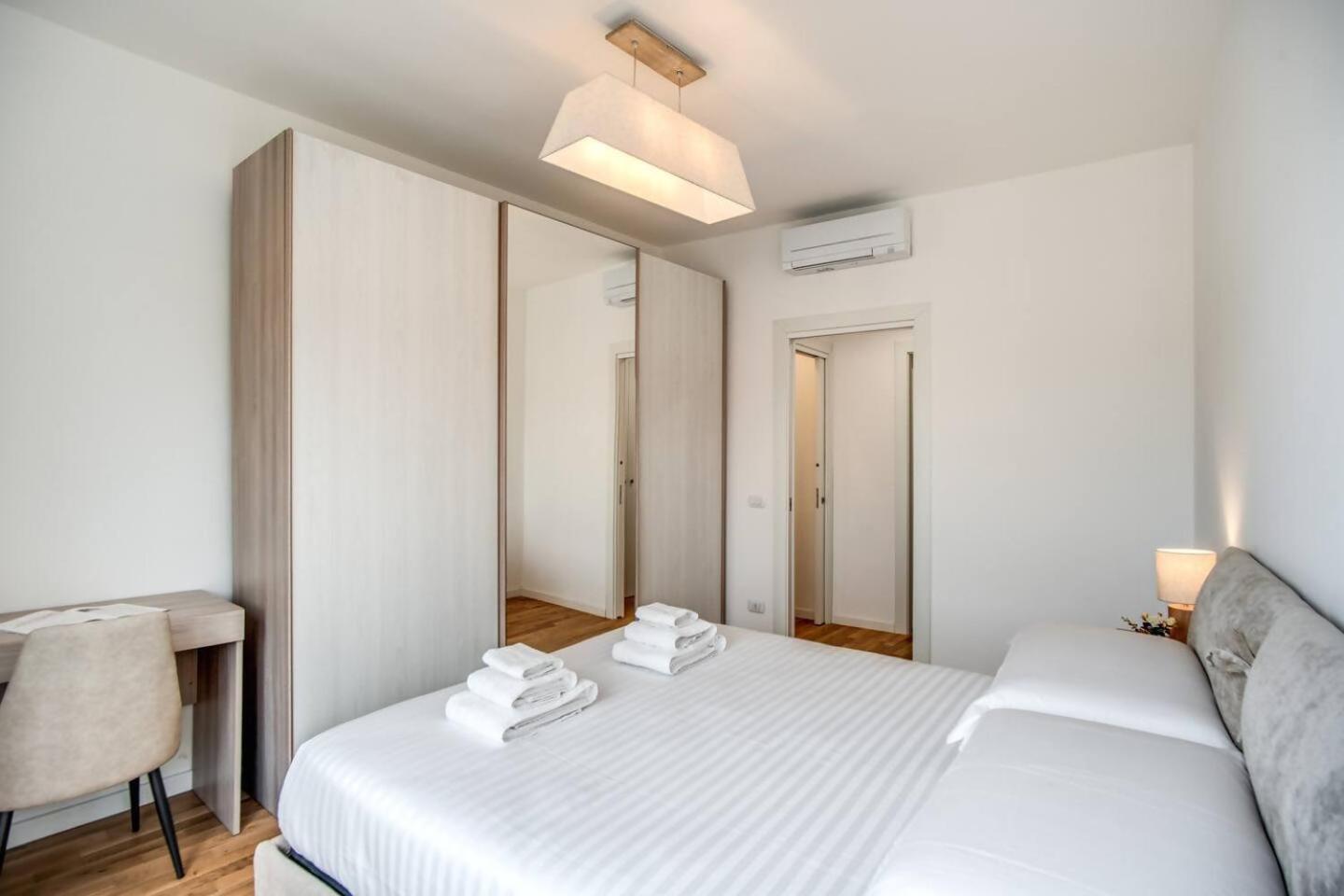 Naos Suite Close Popolo Square Roma Dış mekan fotoğraf
